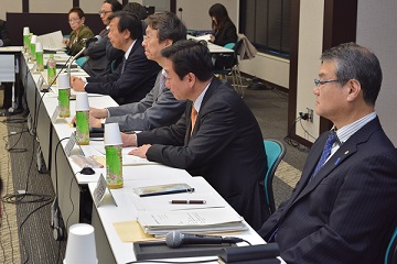 介保計画、基本指針の見直し案を提示のサムネイル画像